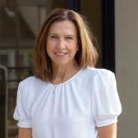 a profile photo of Sandra Pesavento